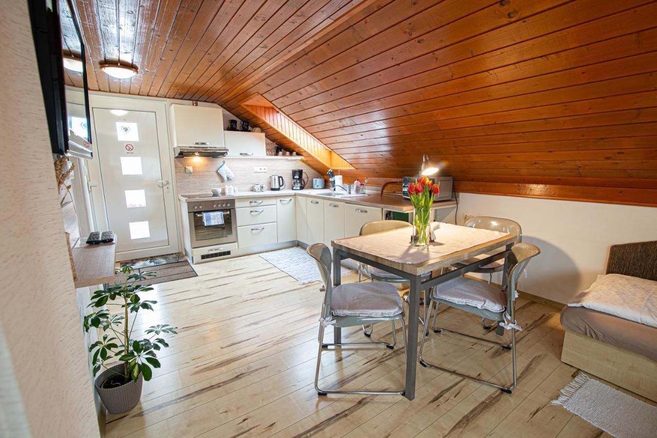 Holiday Home Linda Liptovsky Mikulas Exterior photo